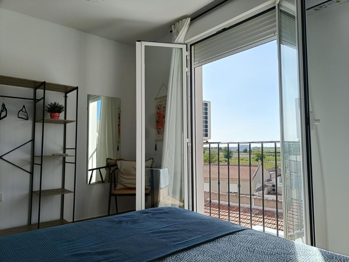 Apartamento Happy Street Socuéllamos Екстериор снимка