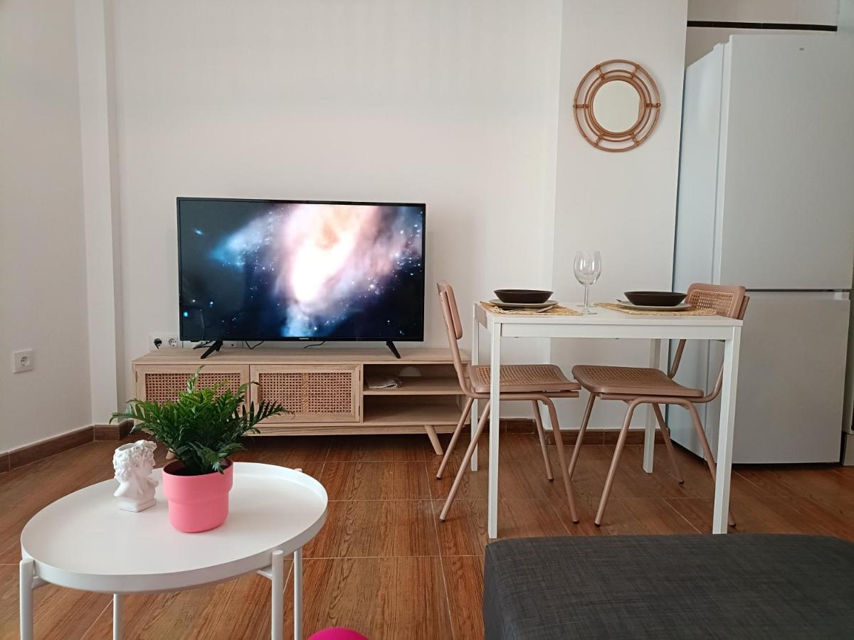 Apartamento Happy Street Socuéllamos Екстериор снимка